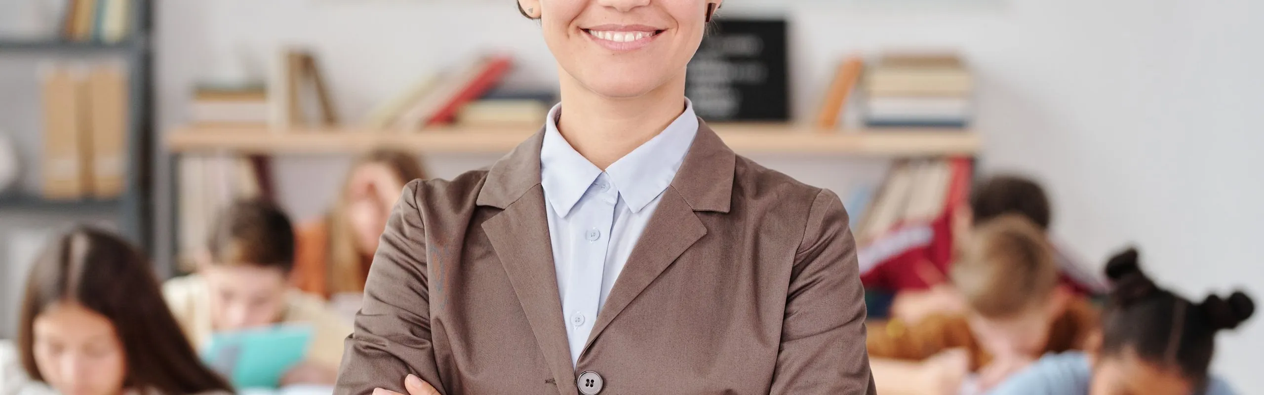 Requirements and Renewal Procedures for the E-2 English Teacher Visa