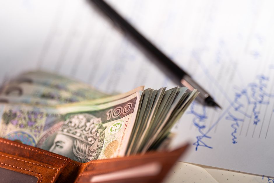 E-7 salary extension visa Korea